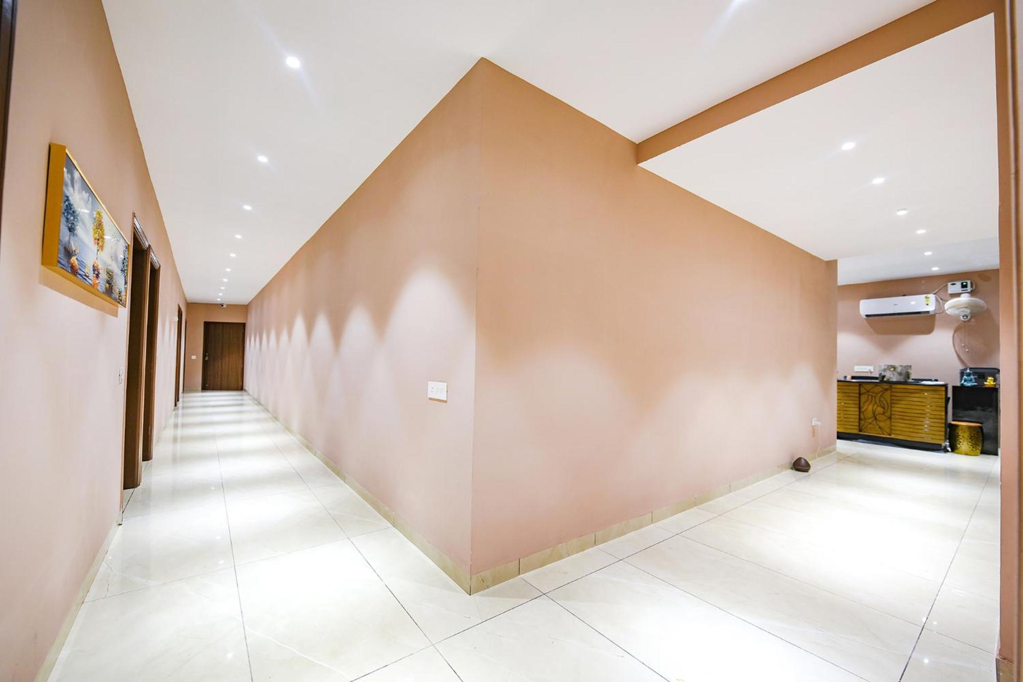 Fabhotel Supreme Suites Ludhiana Bagian luar foto